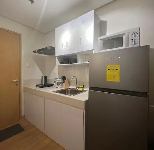 Trees Residences Staycation Fairview Qc Manila